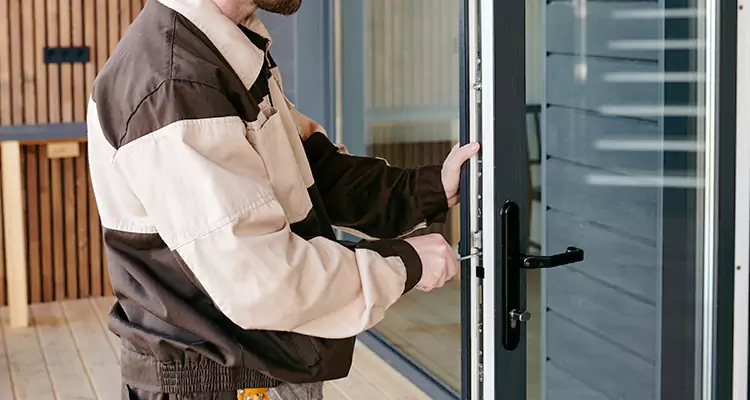 Fix Patio Screen Door Rollers in Egypt Lake-Leto, FL