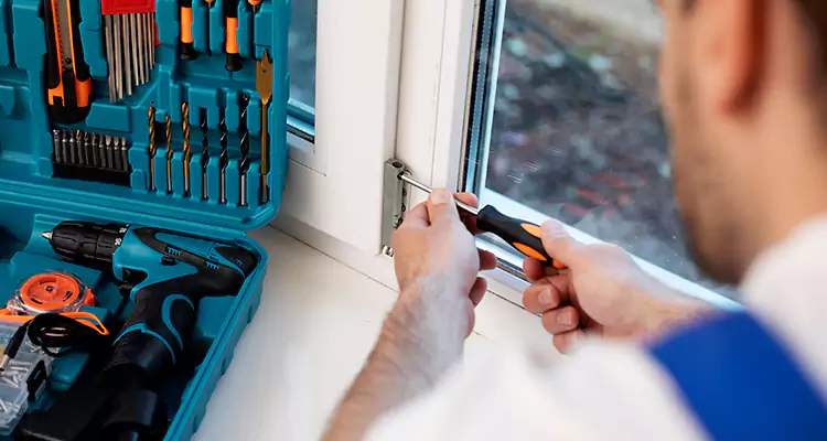 Mirrored Sliding Doors Replacement Expert in Egypt Lake-Leto, FL